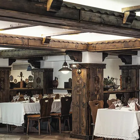 Cornul Vanatorului Hotel 3*
