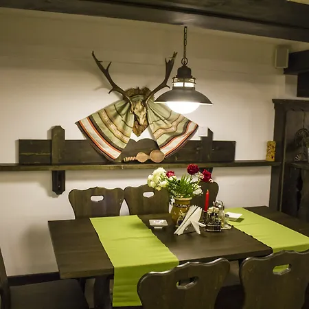 Cornul Vanatorului Hotel Piteşti