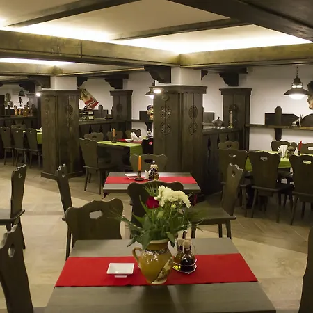 Hotel Cornul Vanatorului