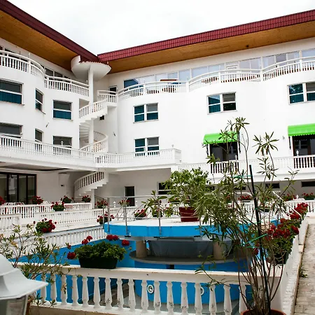 Hotel Cornul Vanatorului