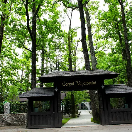 Cornul Vanatorului Hotel